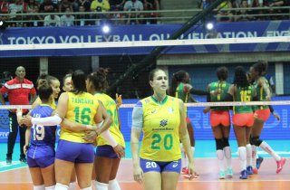 Brasil vence o Camarões na estreia do Pré-olímpico (foto: Poliana Serra/FMV)